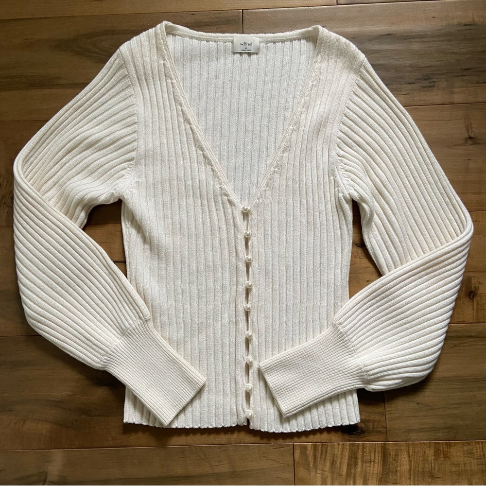 Aritzia Wilfred Pearl Cardigan